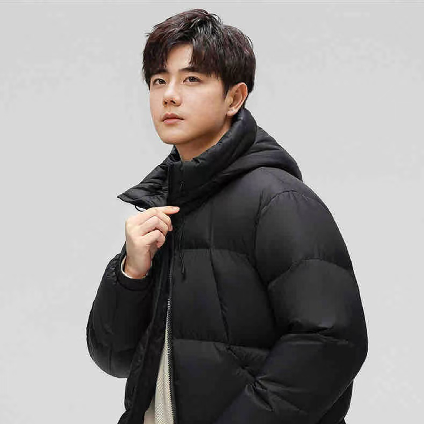 冬季连帽立领90白鸭绒休闲羽绒服