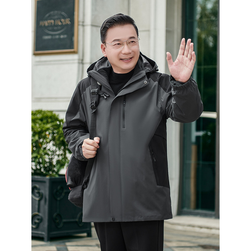 中老年冲锋衣三合一拼色可拆卸加绒加厚中老年冲锋衣